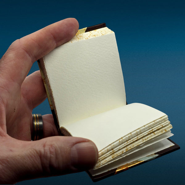 preview: Dutch Gilt Square